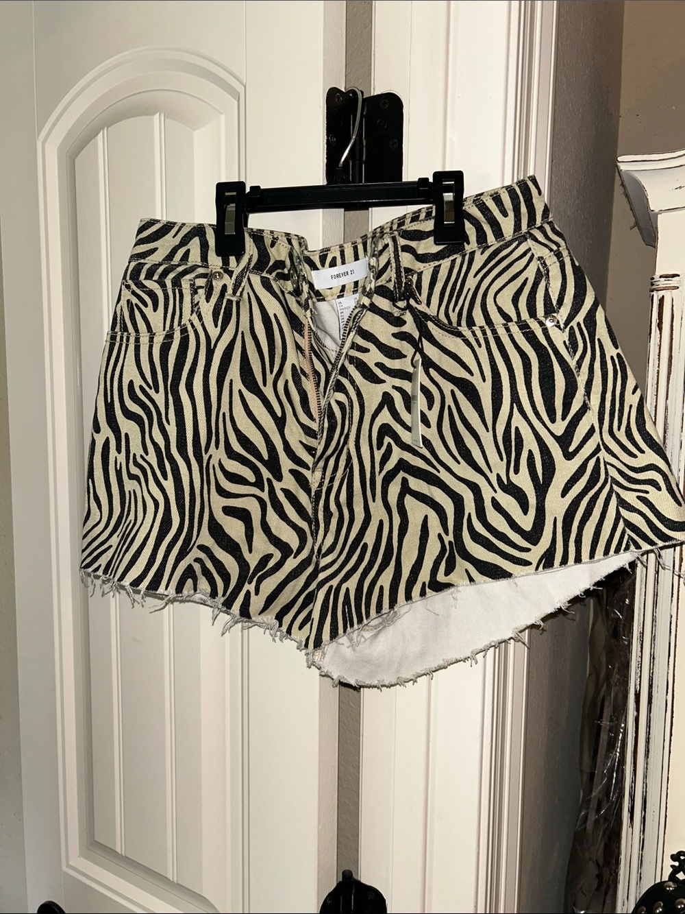 Forever 21 Zebra Print High-Waist Jean Shorts - Black & Cream